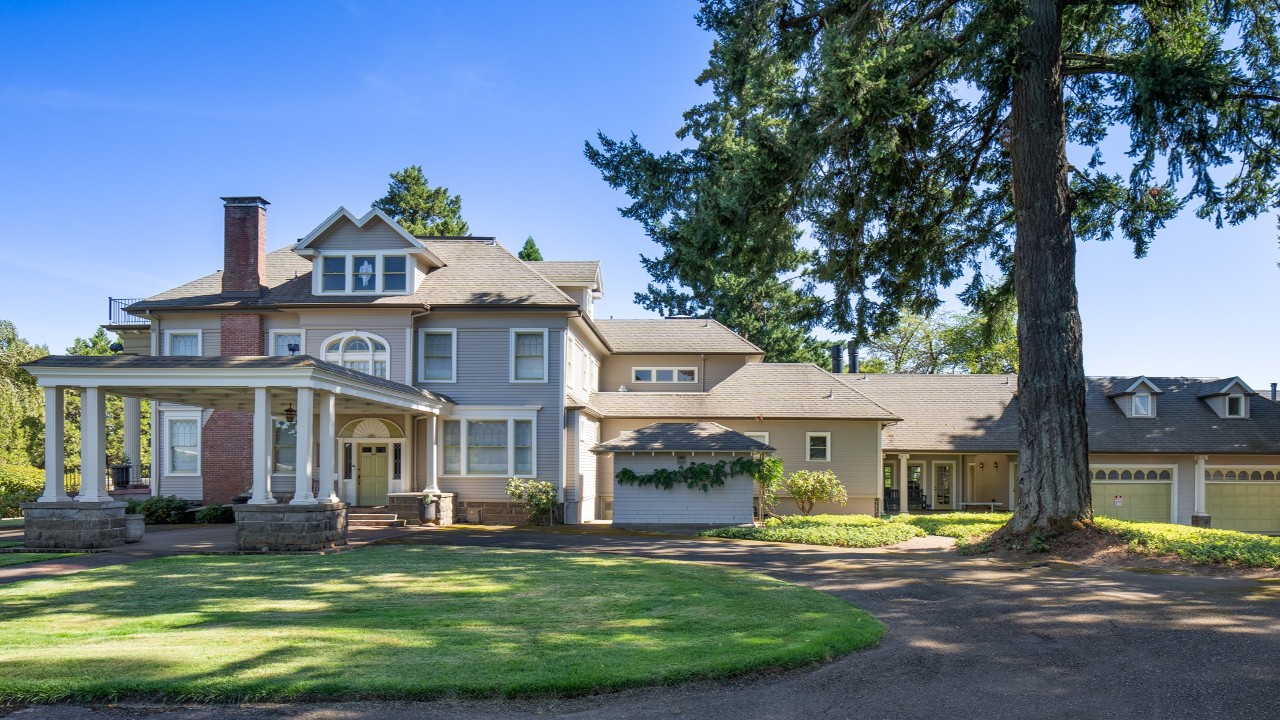 Montinore Estate Home Forest Grove, Oregon